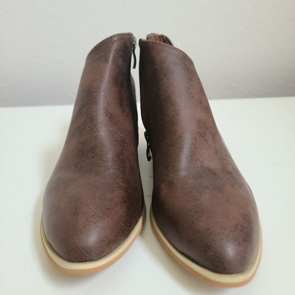 NO BRAND WOMAN'S ANKLE BOOTIES - Picture 2 of 11